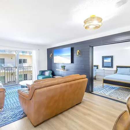 Bayview Unit, Balcony, Private Beach, Heated Pools, Pickle, Hot-Tub, Gym, Beach To Bay!